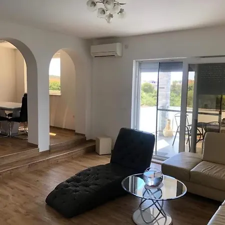 Maja Apartment